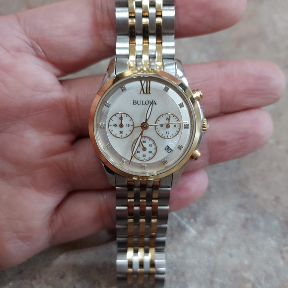 Bulova Watch - Picture 3 of 5